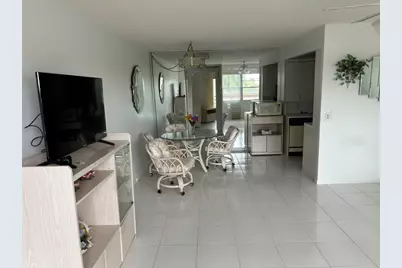 4053 Cornwall C #4053, Boca Raton, FL 33434 - Photo 3