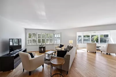 818 SE 4th Street #201, Fort Lauderdale, FL 33301 - Photo 3