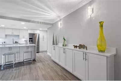 777 Bayshore Drive #705, Fort Lauderdale, FL 33304 - Photo 17