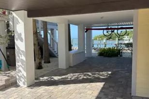 101 11th St, Marathon, FL 33050 - Photo 11