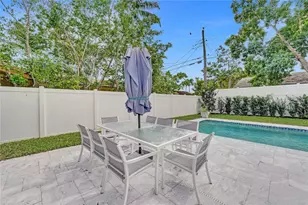 1280 NE 40th St, Oakland Park, FL 33334 - Photo 5