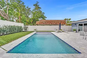 1280 NE 40th St, Oakland Park, FL 33334 - Photo 7