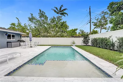 1280 NE 40th Street, Oakland Park, FL 33334 - Photo 9
