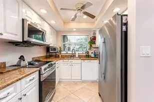 3032 Lakeshore Dr, Deerfield Beach, FL 33442 - Photo 3