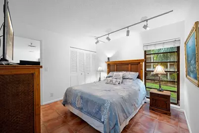 2206 S Cypress Bend Drive #208, Pompano Beach, FL 33069 - Photo 23