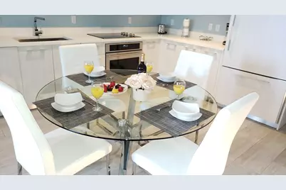 55 SW 9th Street #2210, Miami, FL 33130 - Photo 5
