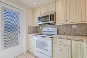 5071 W Oakland Park Blvd, Lauderdale Lakes, FL 33313 - Photo 19