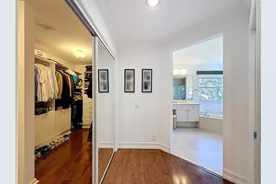 1673 Victoria Pointe Circle, Weston, FL 33327 - Photo 55