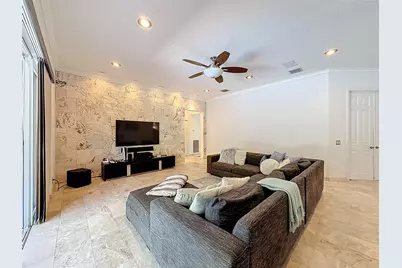 1673 Victoria Pointe Circle, Weston, FL 33327 - Photo 27