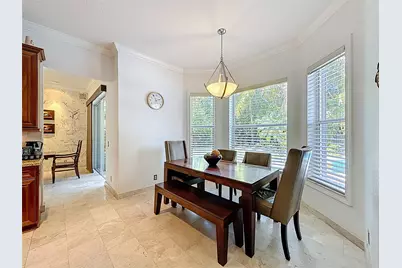1673 Victoria Pointe Circle, Weston, FL 33327 - Photo 17