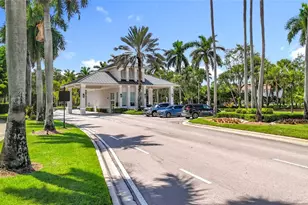 1673 Victoria Pointe Cir, Weston, FL 33327 - Photo 85