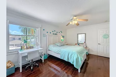 1673 Victoria Pointe Circle, Weston, FL 33327 - Photo 45