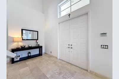 1673 Victoria Pointe Circle, Weston, FL 33327 - Photo 11