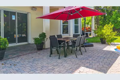 1673 Victoria Pointe Circle, Weston, FL 33327 - Photo 67