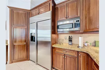 1673 Victoria Pointe Circle, Weston, FL 33327 - Photo 19