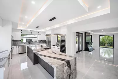 10201 SW 64th Street, Miami, FL 33173 - Photo 11