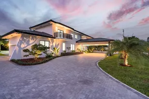 10201 SW 64th St, Miami, FL 33173 - Photo 1