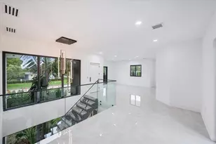 10201 SW 64th St, Miami, FL 33173 - Photo 17