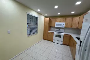 901 Cypress Terrace, Pompano Beach, FL 33069 - Photo 3