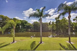 126 Sparrow Dr, Royal Palm Beach, FL 33411 - Photo 3