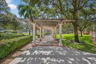 126 Sparrow Dr, Royal Palm Beach, FL 33411 - Photo 29