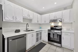 126 Sparrow Dr, Royal Palm Beach, FL 33411 - Photo 7