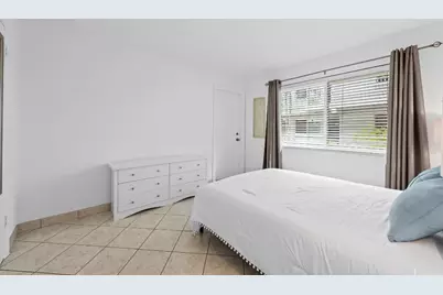 1000 SE 15th Street #103, Fort Lauderdale, FL 33316 - Photo 9