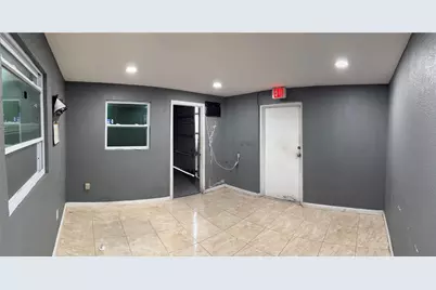 3901 NE 5 Terrace #4, Oakland Park, FL 33334 - Photo 5