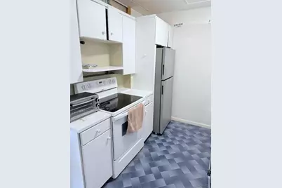 408 Grantham A #408, Deerfield Beach, FL 33442 - Photo 13