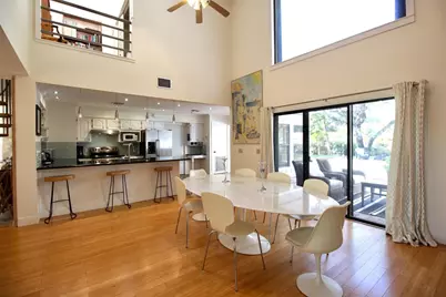 902 Holoma Drive, Vero Beach, FL 32963 - Photo 9