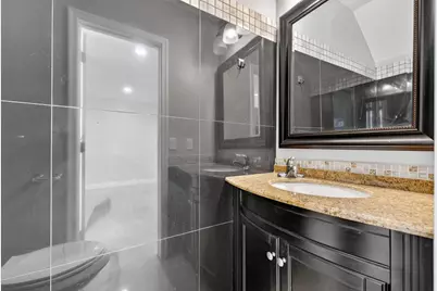 3007 NW 5th Terrace, Lighthouse Point, FL 33064 - Photo 13