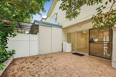 3007 NW 5th Terrace, Lighthouse Point, FL 33064 - Photo 25