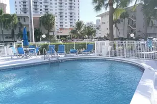 460 Paradise Isle Blvd, Hallandale Beach, FL 33009 - Photo 15