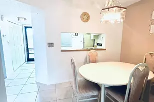 5550 Lakeside Dr, Margate, FL 33063 - Photo 5