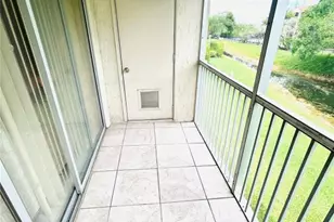 5550 Lakeside Dr, Margate, FL 33063 - Photo 17