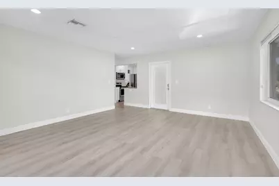 3213 Colony Club Road, Pompano Beach, FL 33062 - Photo 13
