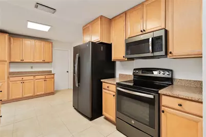 735 NW 73rd Terrace, Margate, FL 33063 - Photo 17