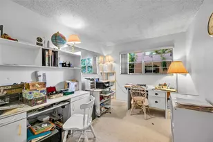 620 Tennis Club Dr, Fort Lauderdale, FL 33311 - Photo 21