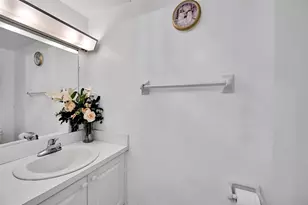 620 Tennis Club Dr, Fort Lauderdale, FL 33311 - Photo 13