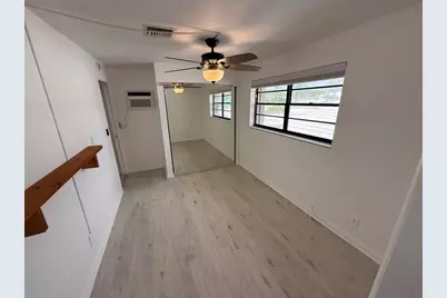 347 Elm Street, Hollywood, FL 33019 - Photo 9