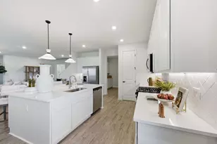 10669 NW Suncrest Loop, Port Saint Lucie, FL 34987 - Photo 5