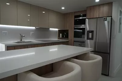 6941 Carlyle Avenue #4C, Miami Beach, FL 33141 - Photo 11