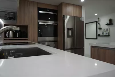 6941 Carlyle Avenue #4C, Miami Beach, FL 33141 - Photo 19