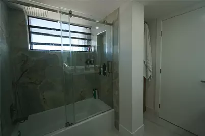 6941 Carlyle Avenue #4C, Miami Beach, FL 33141 - Photo 43