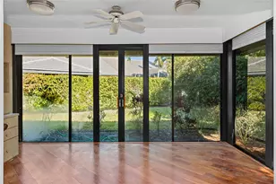 5051 Pine Dr, Boynton Beach, FL 33437 - Photo 9