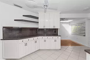 5051 Pine Dr, Boynton Beach, FL 33437 - Photo 17