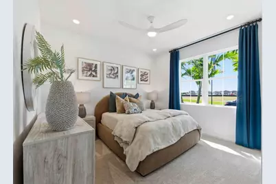 10661 NW Suncrest Lp, Port Saint Lucie, FL 34987 - Photo 13