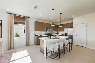 10653 NW Suncrest Loop, Port Saint Lucie, FL 34987 - Photo 9