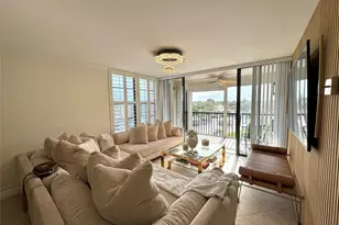 8 Royal Palm Way, Boca Raton, FL 33432 - Photo 15