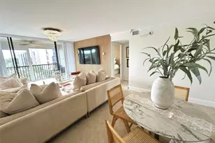 8 Royal Palm Way, Boca Raton, FL 33432 - Photo 9